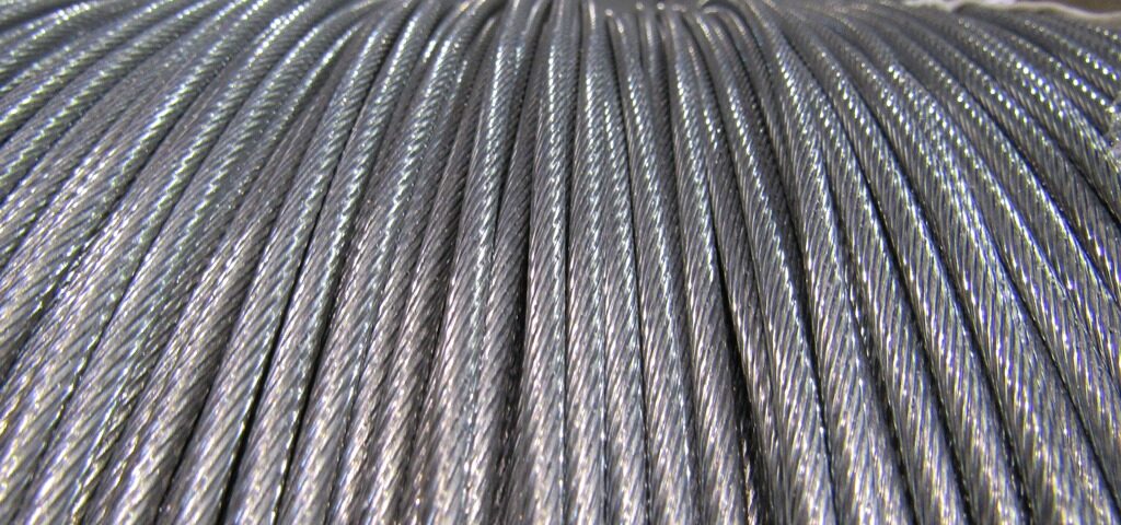 Cordoalha de aço para indústria automobilística