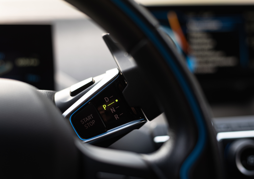 Cabos de aço no setor automobilístico